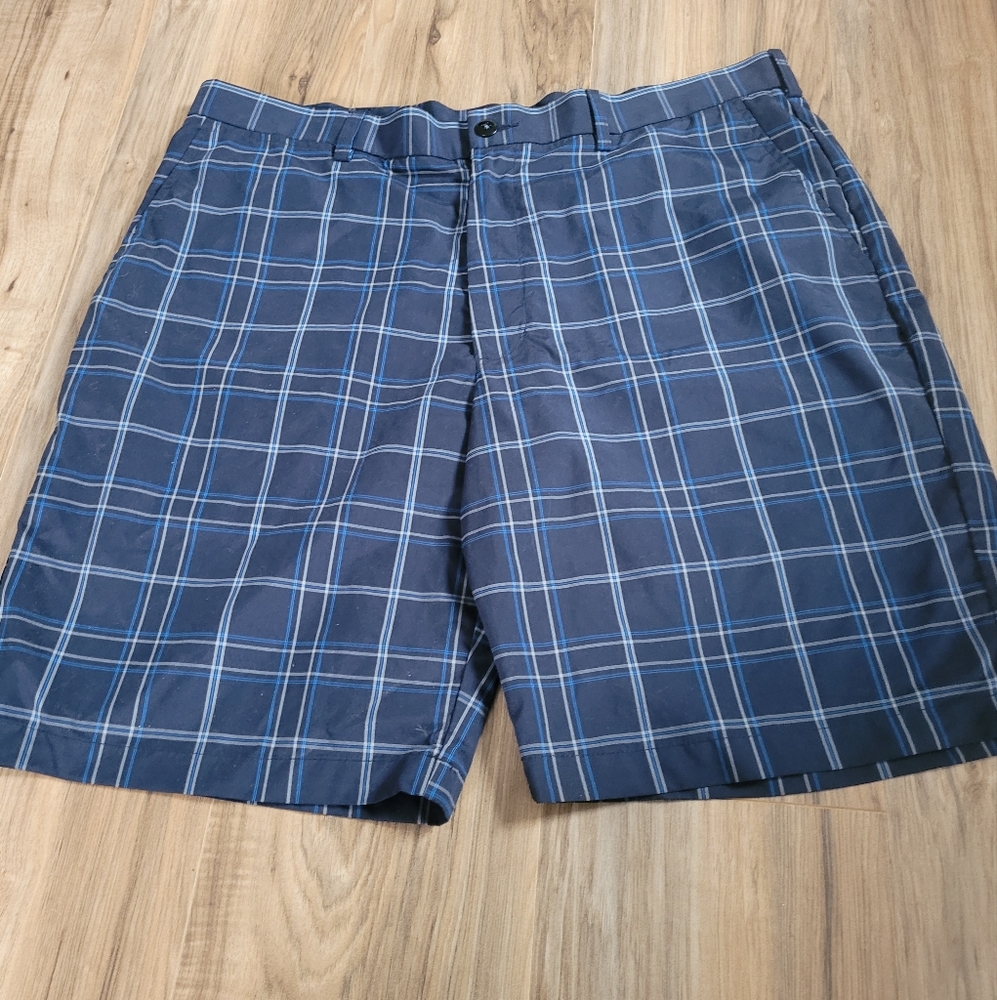 Ben Hogan Performance Shorts Size 38
